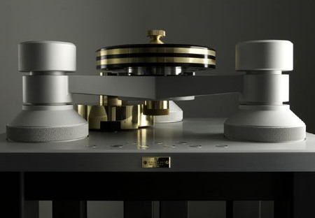 Goldmund Turntable