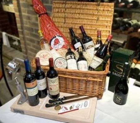 World’s Most Expensive Xmas Hamper: Â£45000 Vivat Bacchus Hamper