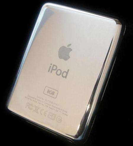 World’s First Platinum Apple iPod Nano
