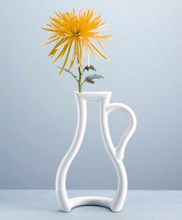Outline Vase