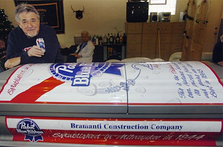 Beer Can coffin For Die Hard Boozers Beer, Beer can coffin, Coffin, Death, Gadgets, Pabst Blue Ribbon beer