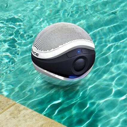 elite-find-of-the-day-wireless-submersible-speakers