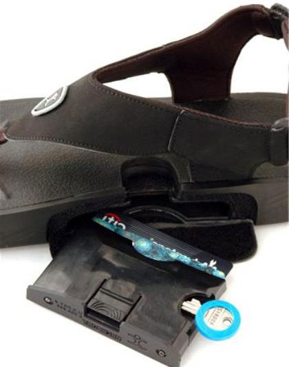 Are your shoes ringing, or is it just your feet barking? ArchPortTM Shoes , Matt Potts, Wallet, Creditcard-holder, Cellphone, GPS, ArchPort Shoes, Maxwell Smart, Phones, Fashion, shoes, sandals, Designer