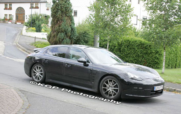 2011 Porsche Panamera is the World’s Most Expensive Hybrid