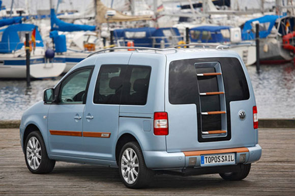 Volkswagen Caddy Concept Offers Sunbathing Via Wooden Boat Deck