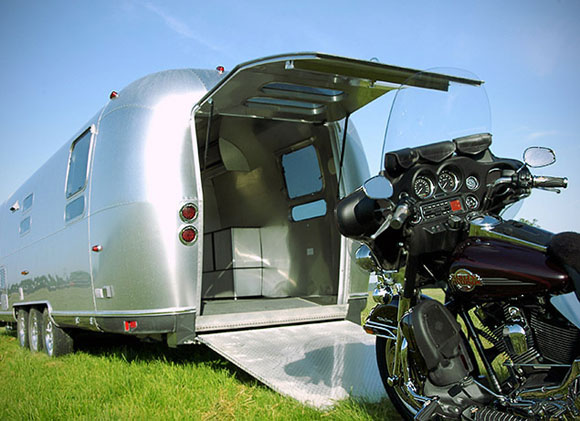 Airstream’s New Hauler: PanAmerica