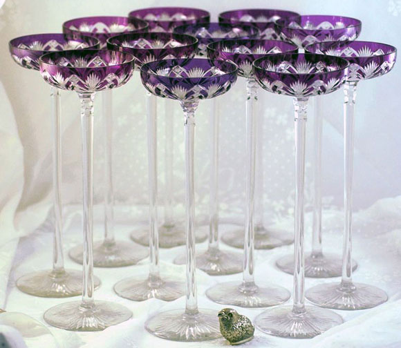 http://elitechoice.org/wp-content/uploads/2008/10/baccarat_champagne_glasses.jpg