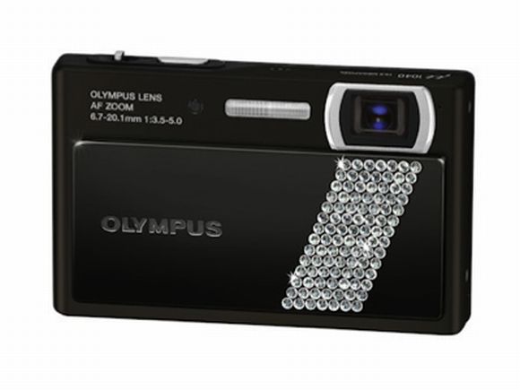 Shining a Spotlight: Olympus 1040 to Capture Your Precious Moments