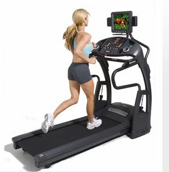 Smooth Fitness 9.5 TV Treadmill gives you a Fun-Filled Workout