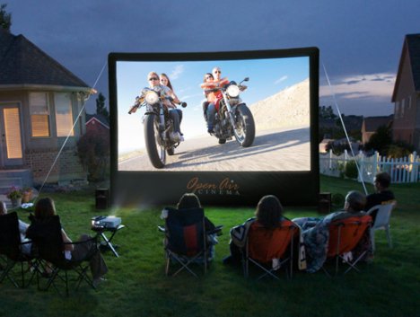Open Air Cinema Launches $1,000 Projection Screen