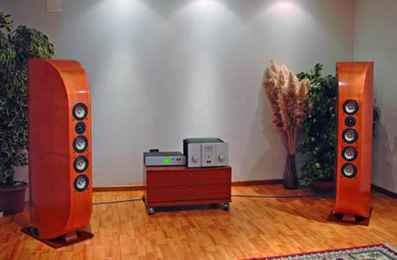 Caruso Loudspeakers