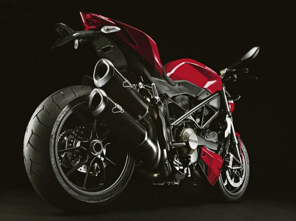 Video: New Ducati Streetfighter Recently Unveiled In Milan