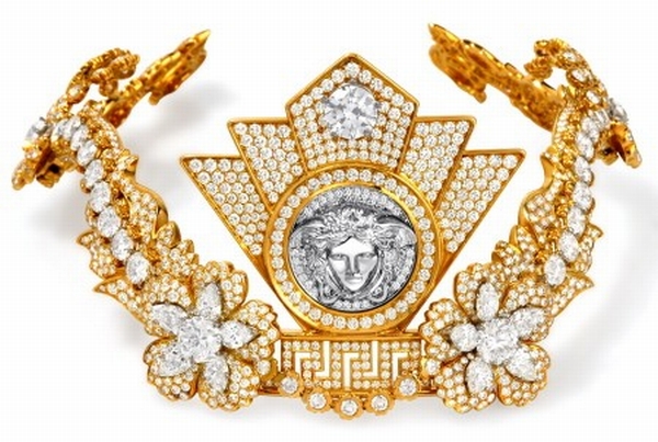 Gianni Versace Designed Tiara Goes For Auction – Elite Choice