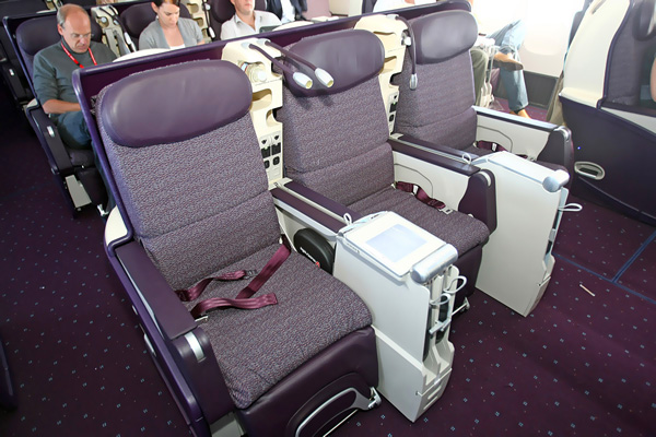 v australia-business class