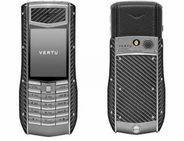 Vertu-Ascent-Ti-Carbon-Fibre-Edition