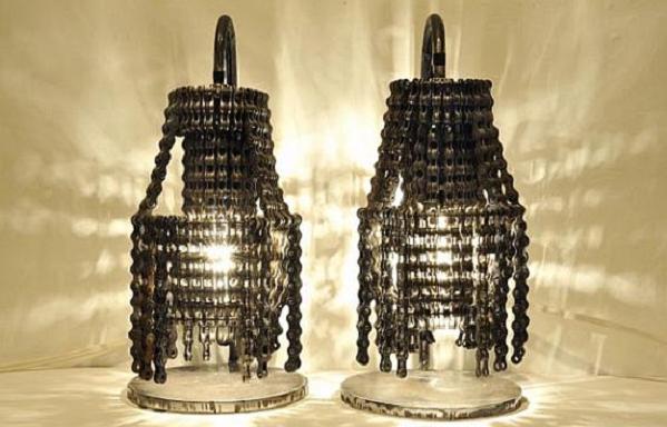 bike chain lamp 1 Carolina Fontoura Clamps Old Bike Chains To Make Stunning