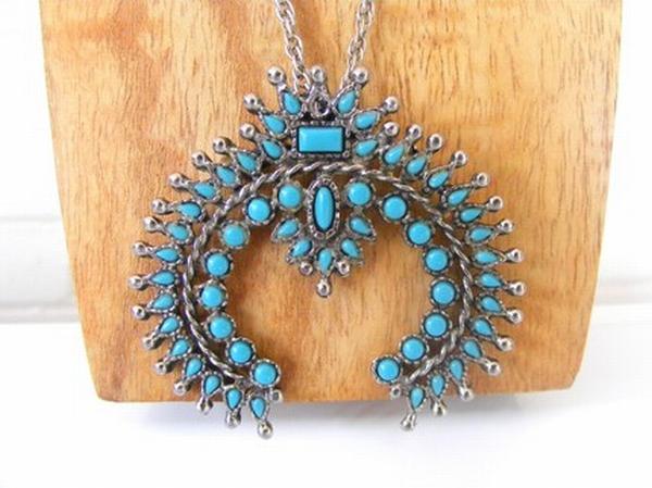 crown-turquoise-necklace-3