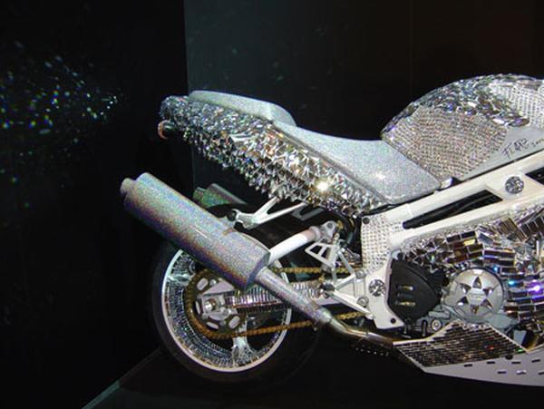 Swarovski-studded-Motorcycle3