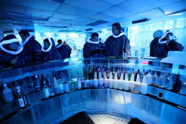 absolut-icebar-3