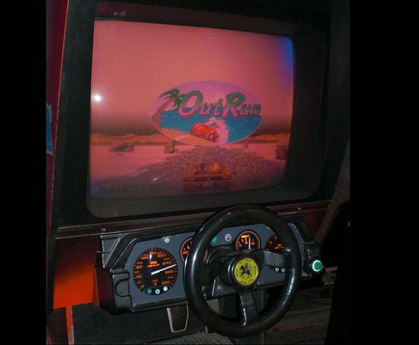 outrun-arcade-cabinet-2