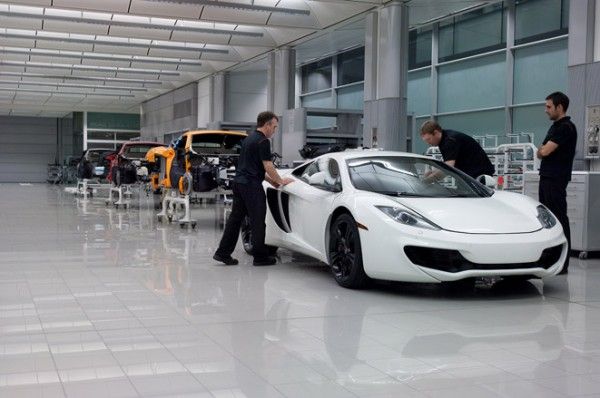 18 mclaren lb11082010 600x398 McLaren Moves to New Eco Friendly Production Centre