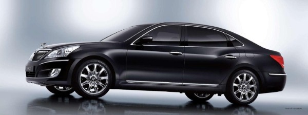 2010 hyundai equus exterior leak  Hyundai Rolls Outs Its Luxurious Flagship Car The Equus