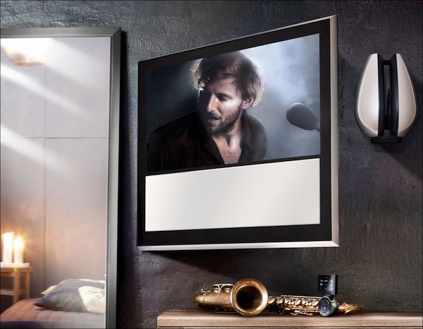 beovision32 BeoVision 10 32, 32 inch Power Packed LCD from Bang & Olufsen