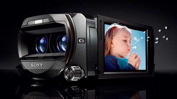 Sony HDR TD10 2 CES 2011: Presenting The All New Sensational Double Full HD 3D Camcorder From Sony