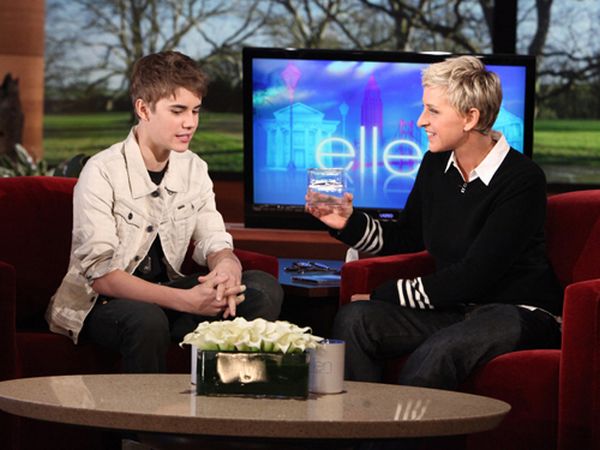 justin bieber dog collar. justin bieber at ellen