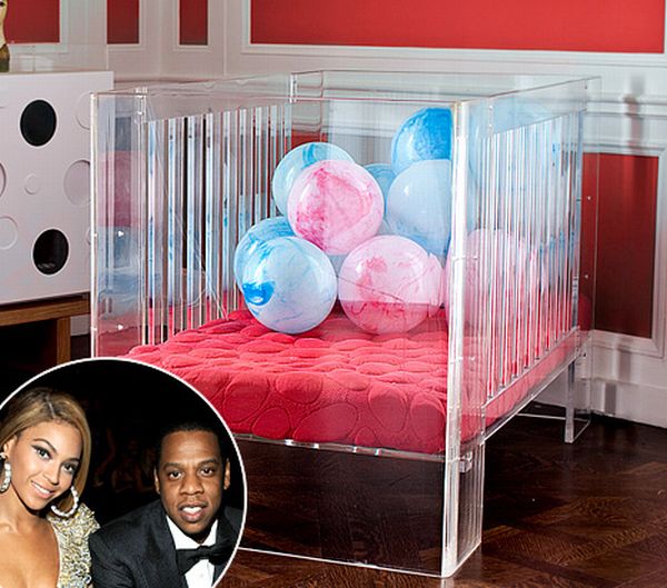 Beyonce Buys A 3 500 Lucite Crib For Her Baby Blue Saturday