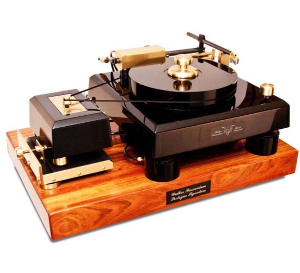 Walker Audio's Proscenium Black Diamond V Turntable