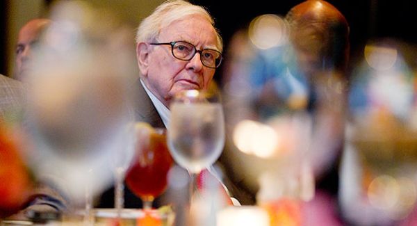 Warren Buffett & Carlyle CEO David Rubenstein Discussion At DC Eco Club