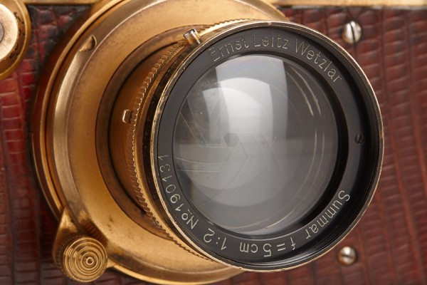 gold-plated-luxus leica camera 