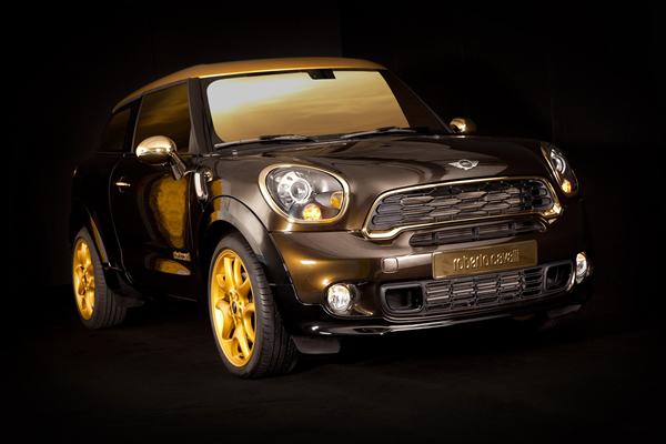 mini-paceman-roberto-cavalli