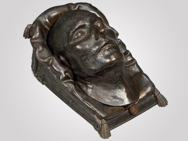Bronze death mask of Napolean