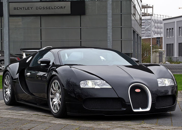 Bugatti Veyron is the World's Most expensive Rental Car