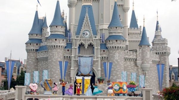 Walt-Disney-World Castle