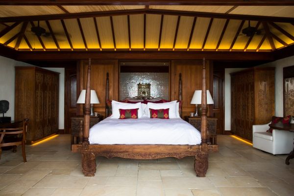 richard branson private island bedroom