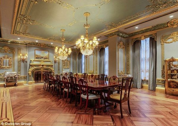 The Dining Room Inspired by Palace of Versailles