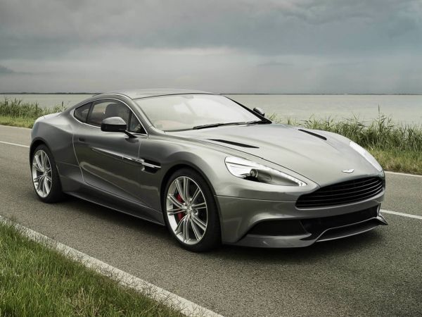 Aston Martin Vanquish Coupe1