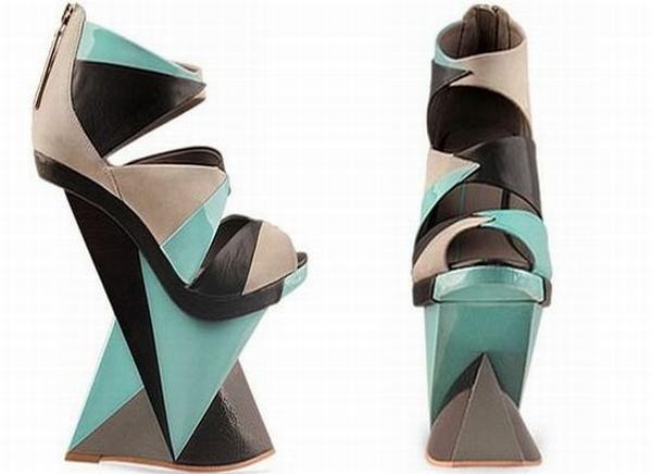 Sky Heels: The $1,000 Footwear that Could Twist your Ankles – Elite Choice